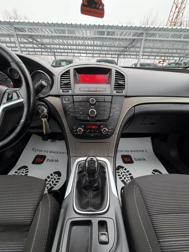 Opel Insignia 2.0CDTi 110hp, снимка 12 - Автомобили и джипове - 53353575