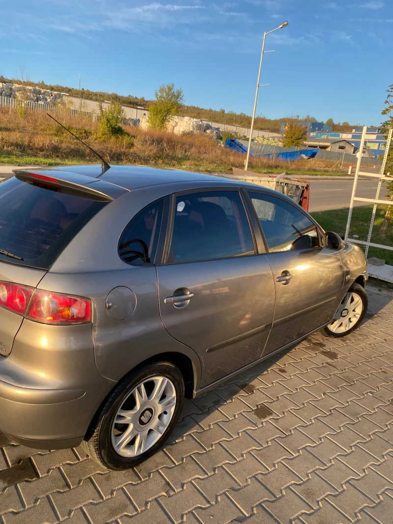 Seat Ibiza, снимка 9 - Автомобили и джипове - 53391816
