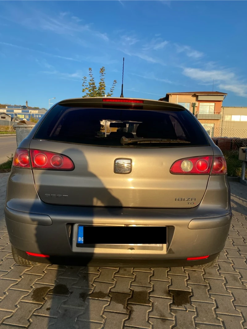 Seat Ibiza, снимка 5 - Автомобили и джипове - 53391816