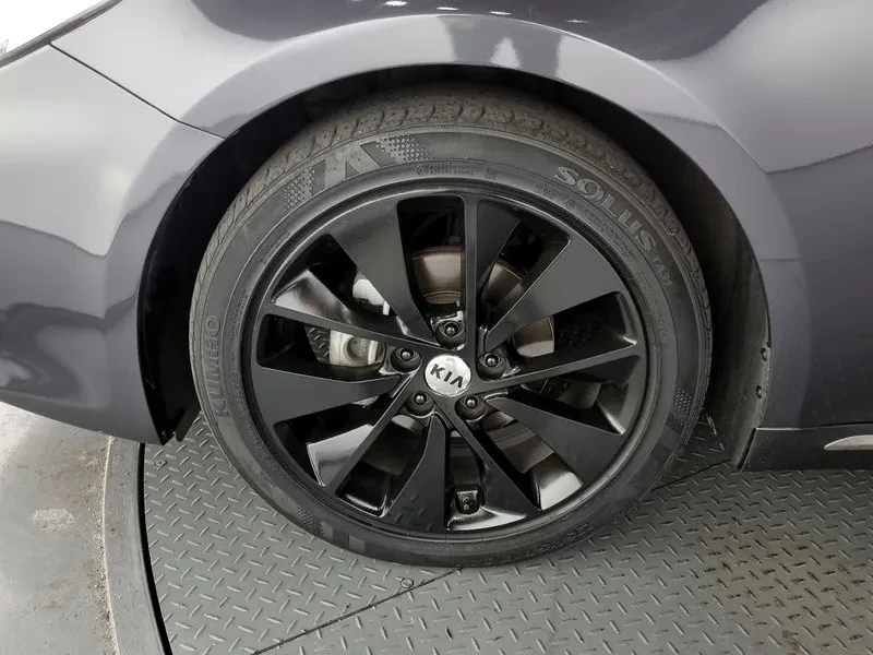 Kia K5  - изображение 5