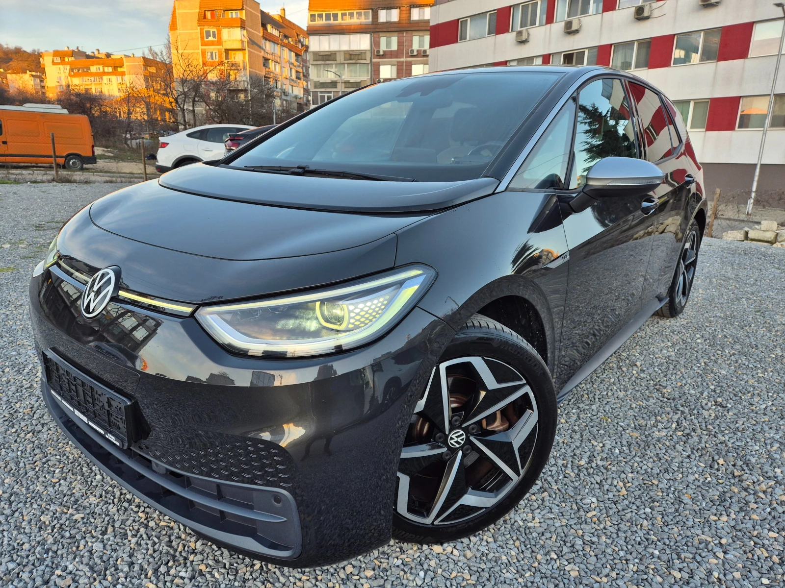 VW ID.3 1ST-PLUS-62 KW-204 K.S.-LED-AMBIENT, снимка 1