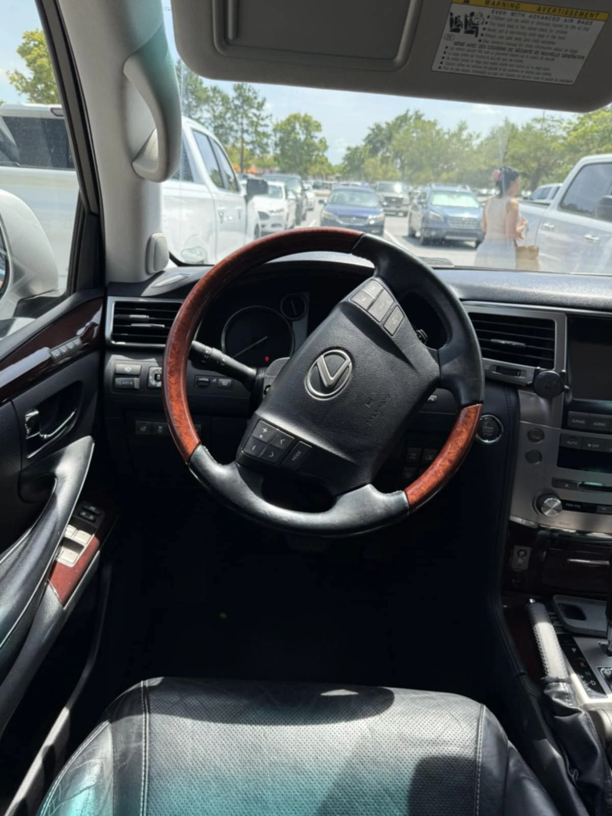 Lexus LX 570 5.7-V8 - изображение 6