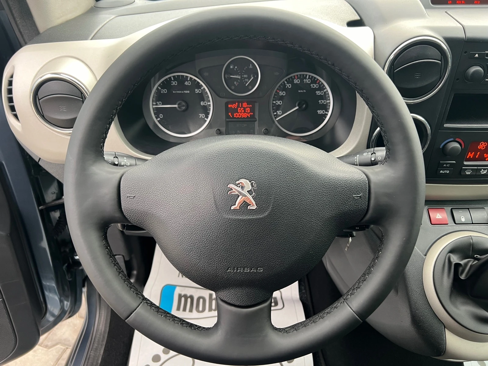 Peugeot Partner TEPEE* 1.6HDI* LED* TOP*  | Mobile.bg   12