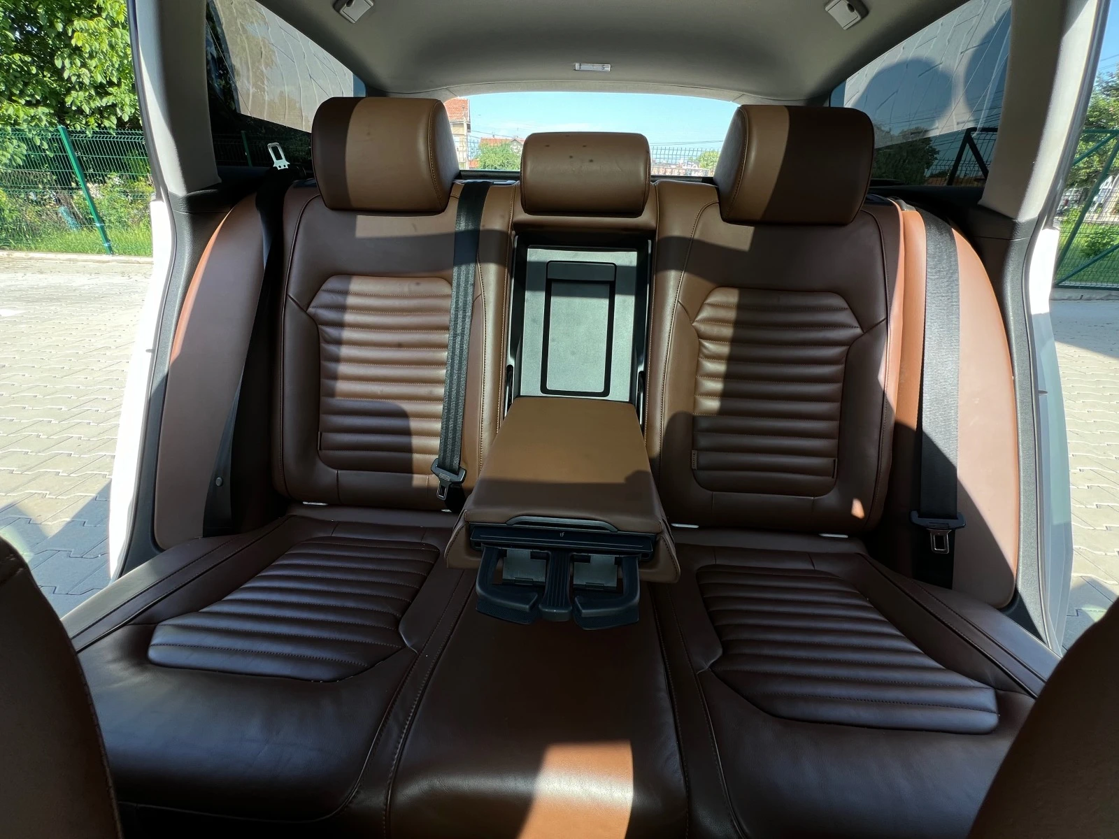 VW Passat 2.0TDI - 177kc / DSG-6 / NAVI / LED / FULL | Mobile.bg � ����������� 12