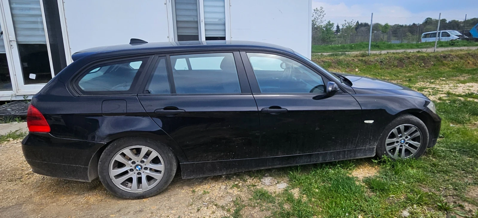BMW 320  - изображение 3