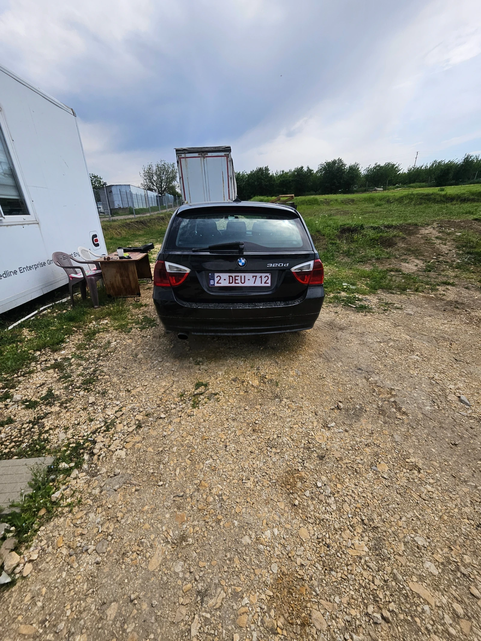 BMW 320  - изображение 2