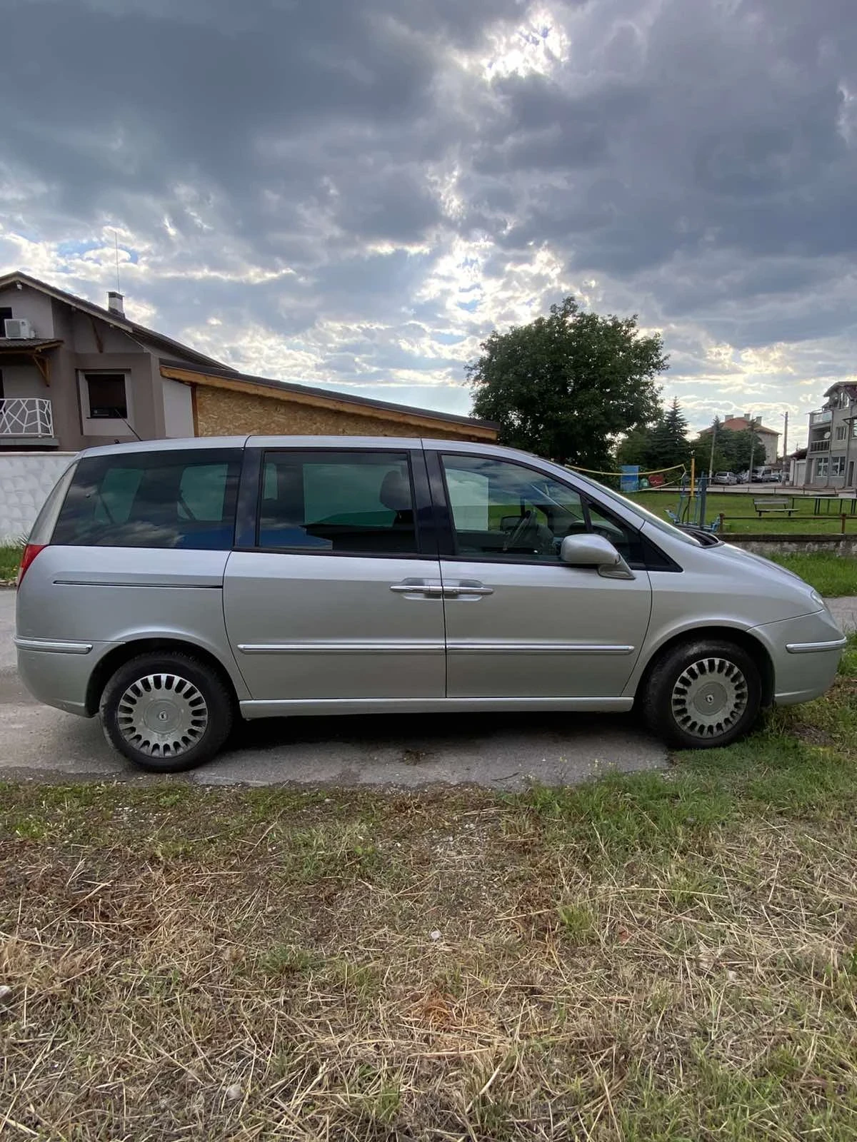 Lancia Phedra  - изображение 4