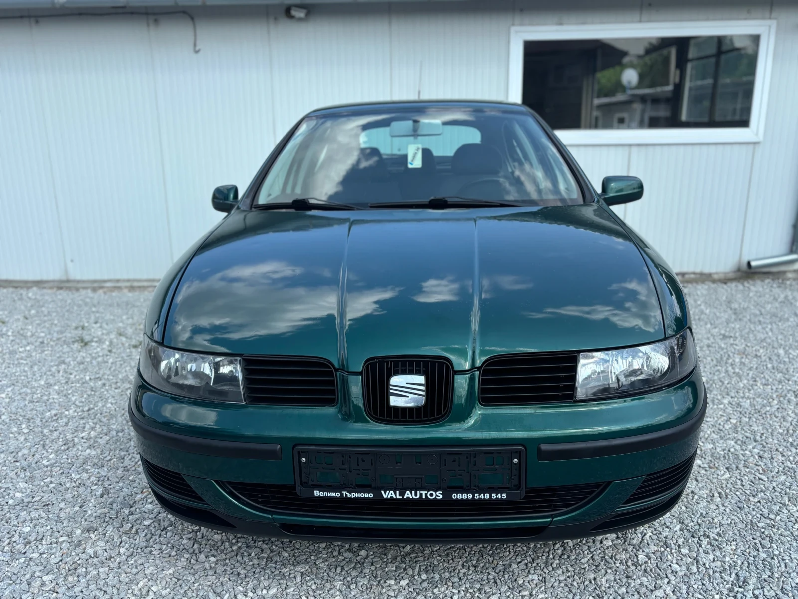 Seat Leon 1.4 БЕНЗИН - изображение 3