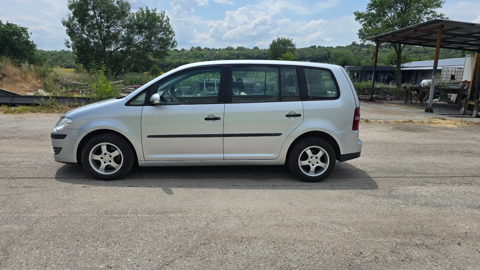 VW Touran 1.9 tdi 105 кс 6 Скорости  - изображение 5