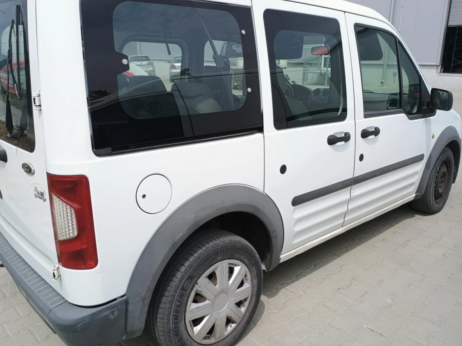 Ford Connect  - изображение 7