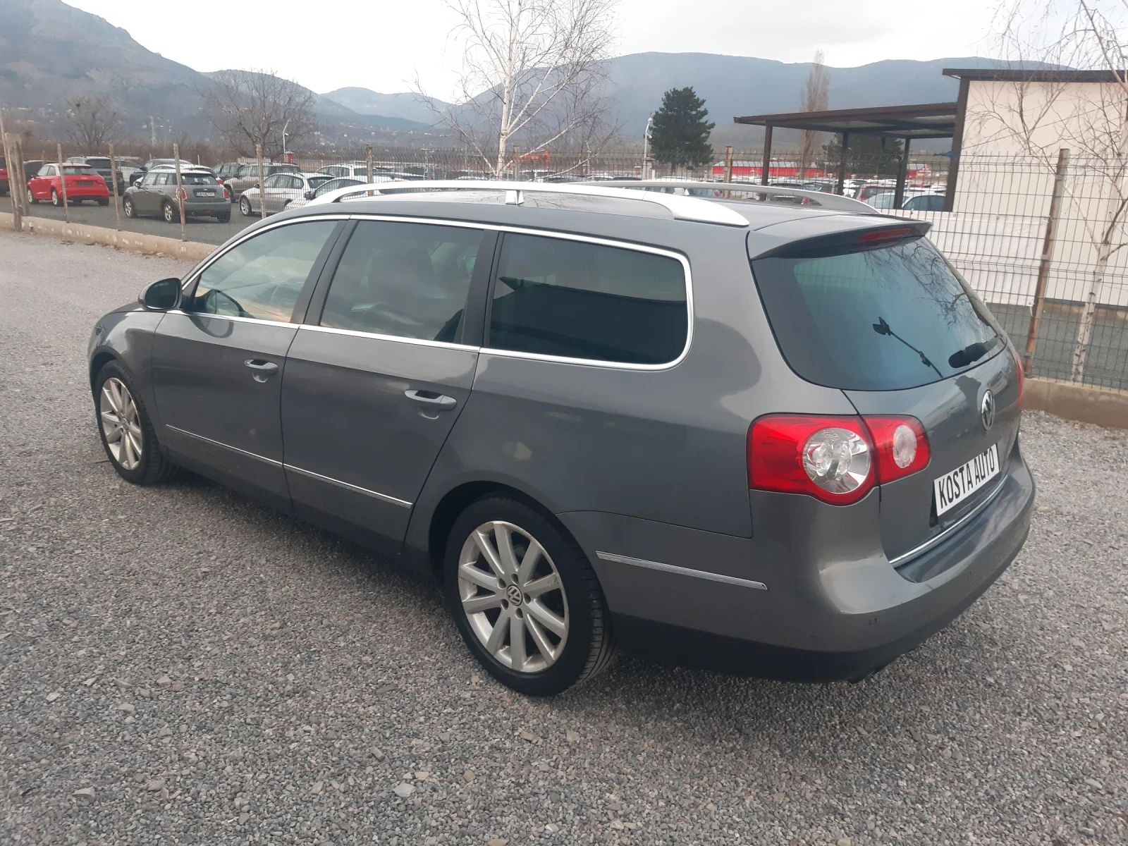 VW Passat като нова фул, снимка 7 - Автомобили и джипове - 51397701