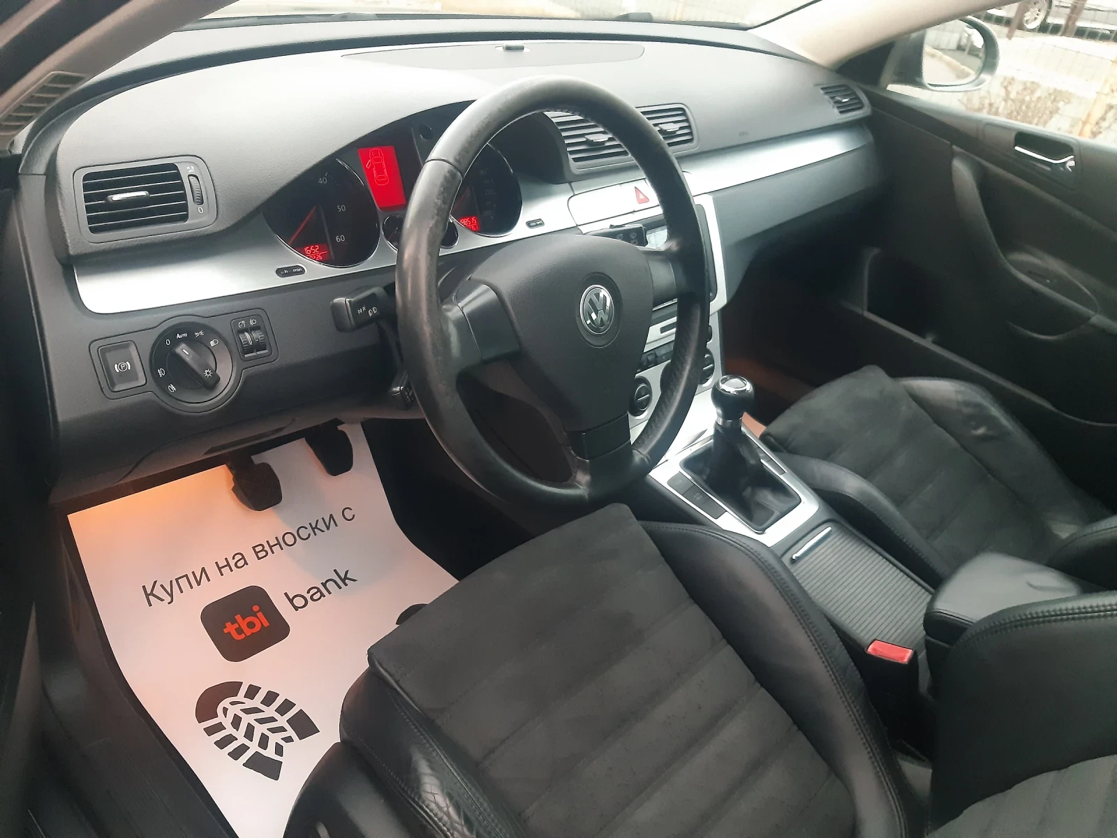 VW Passat като нова фул, снимка 11 - Автомобили и джипове - 51397701