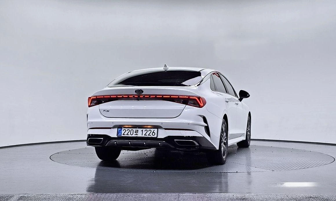 Kia K5  - изображение 4