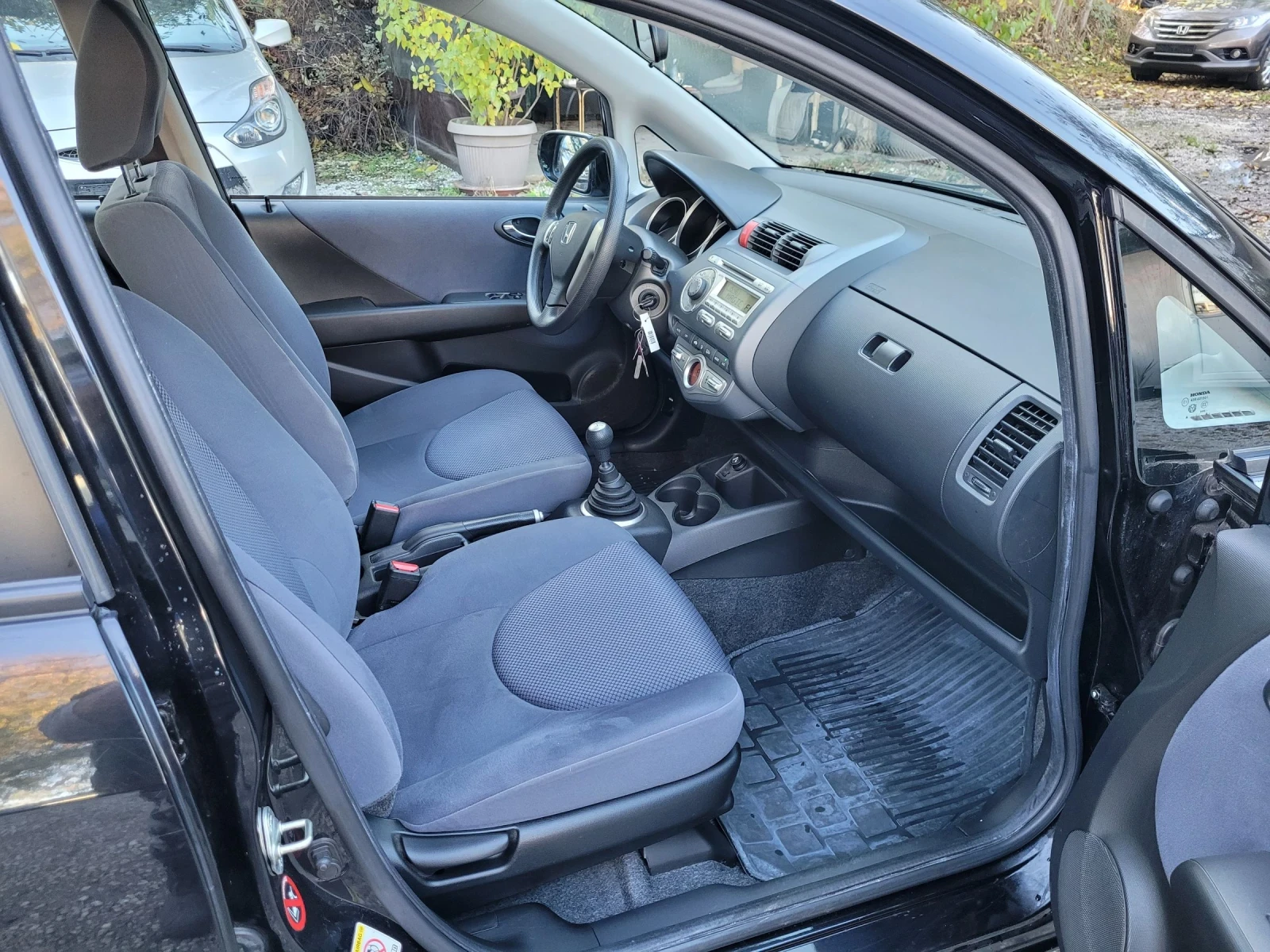 Honda Jazz 1.4 I  | Mobile.bg   7