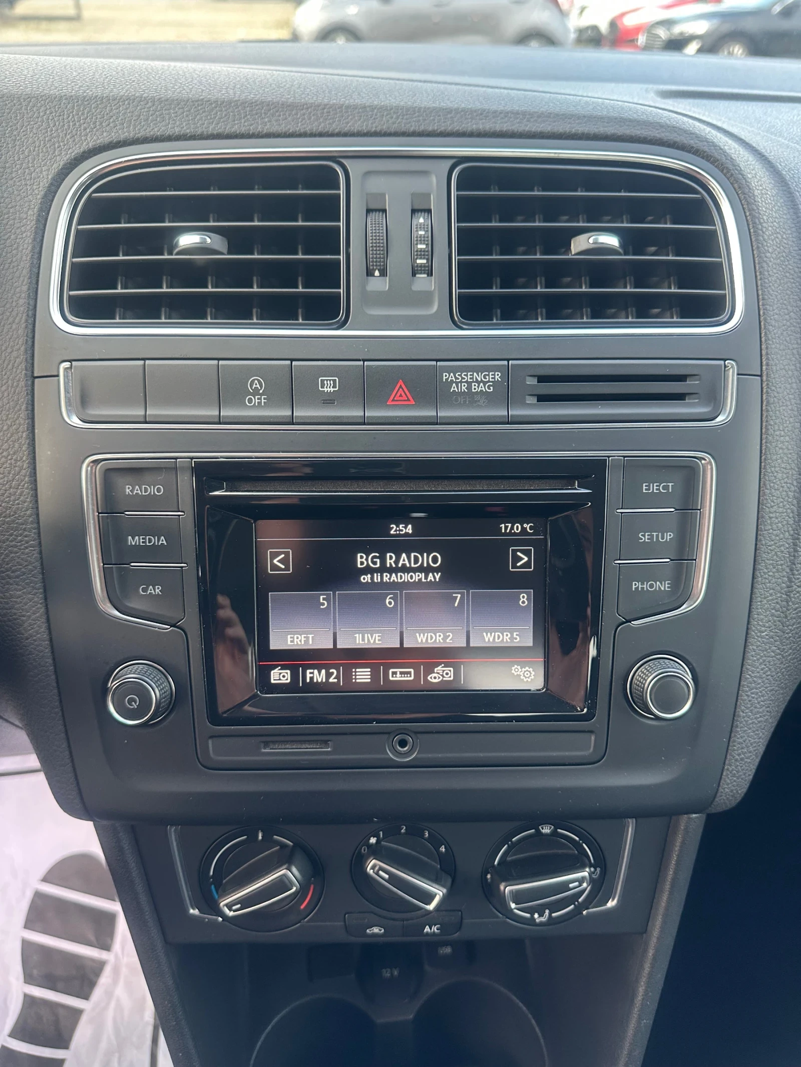 VW Polo 1, 2TSI Euro6 - изображение 9