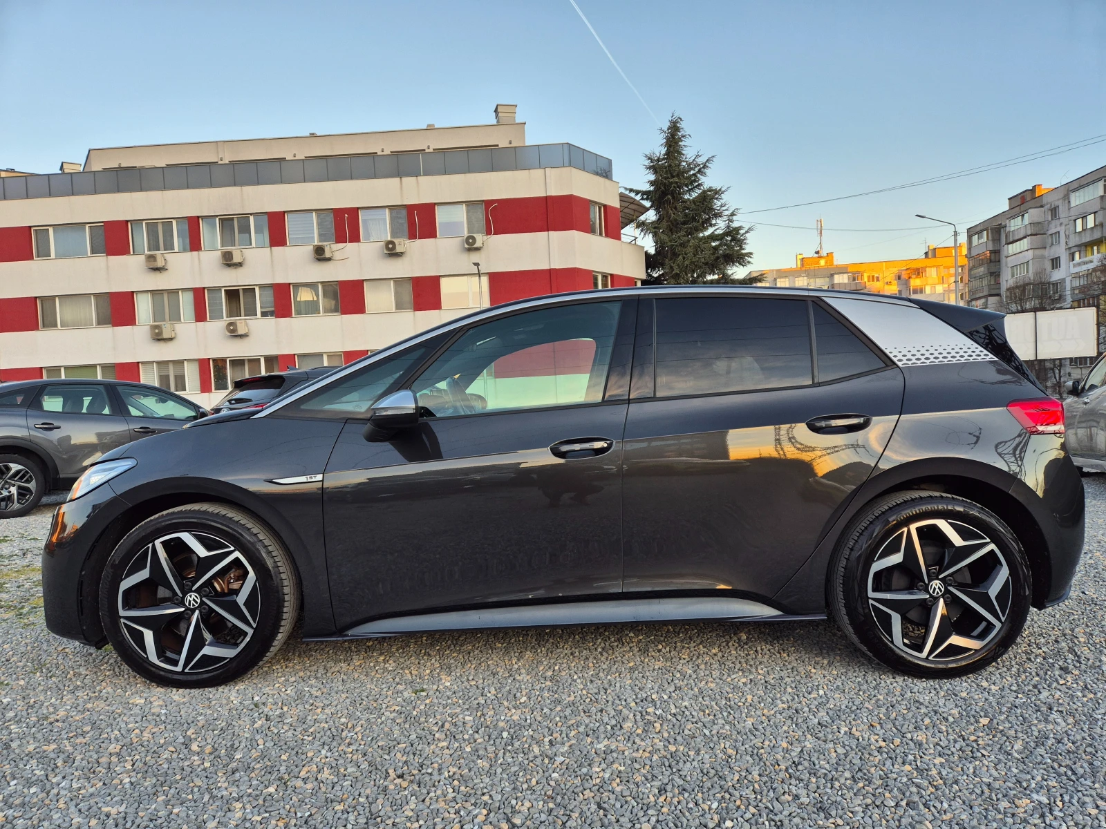 VW ID.3 1ST-PLUS-62 KW-204 K.S.-LED-AMBIENT | Mobile.bg � ����������� 7