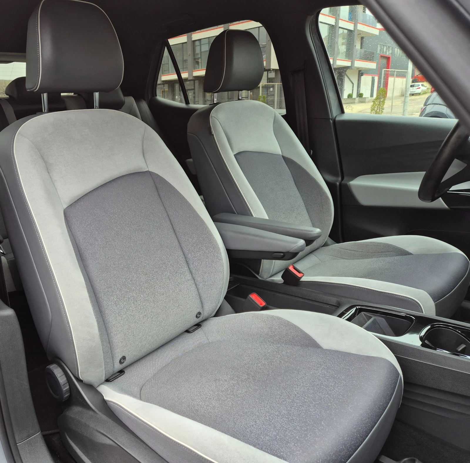 VW ID.3 1ST-PLUS-62 KW-204 K.S.-LED-AMBIENT | Mobile.bg � ����������� 9