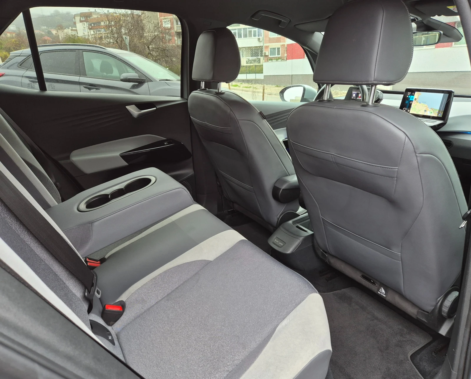 VW ID.3 1ST-PLUS-62 KW-204 K.S.-LED-AMBIENT | Mobile.bg � ����������� 10