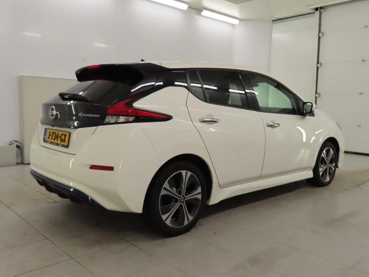 Nissan Leaf  40 kWh N-connecta - изображение 2