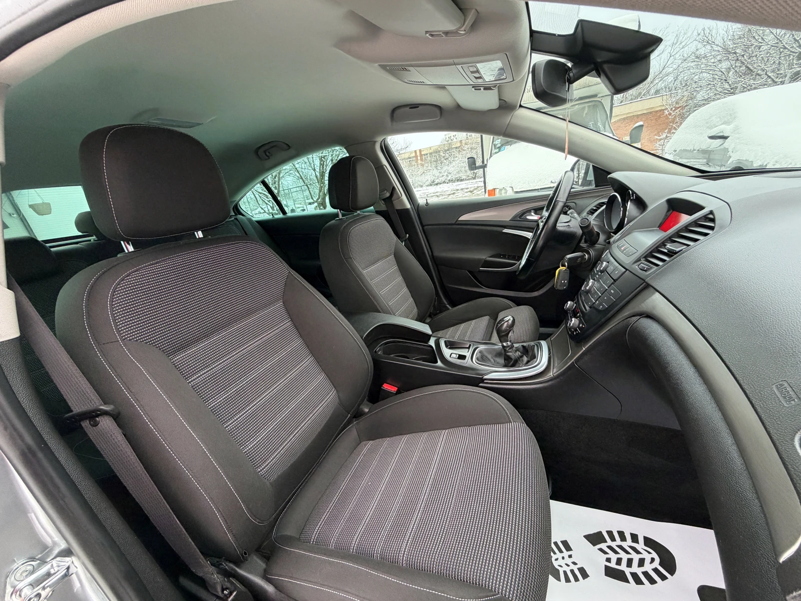 Opel Insignia 2.0CDTi 110hp | Mobile.bg � ����������� 10