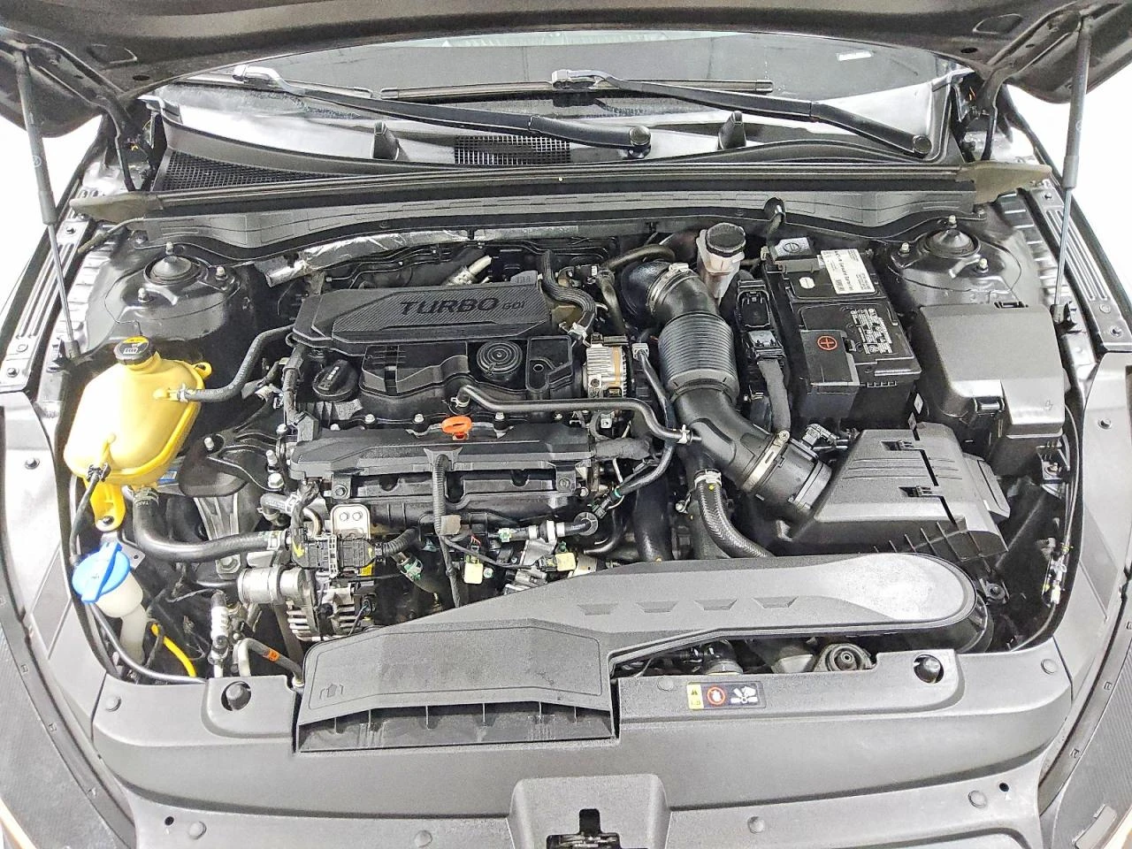Kia K5 GT Line, снимка 11 - Автомобили и джипове - 54605034