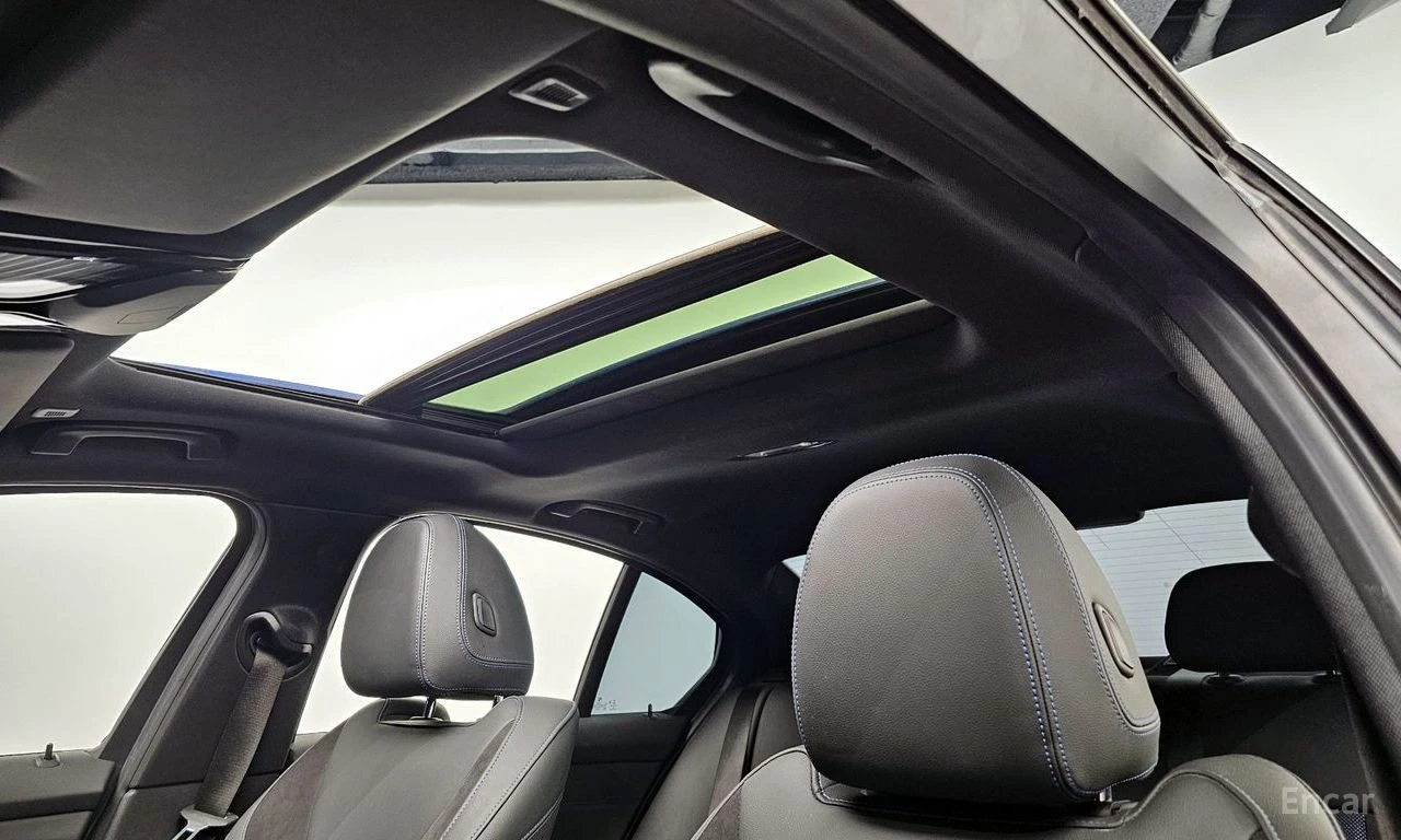 BMW 320 320i* M* SPORT* ПОДГРЕВ* НАВИГАЦИЯ* 360 КАМЕРА, снимка 9 - Автомобили и джипове - 54712306