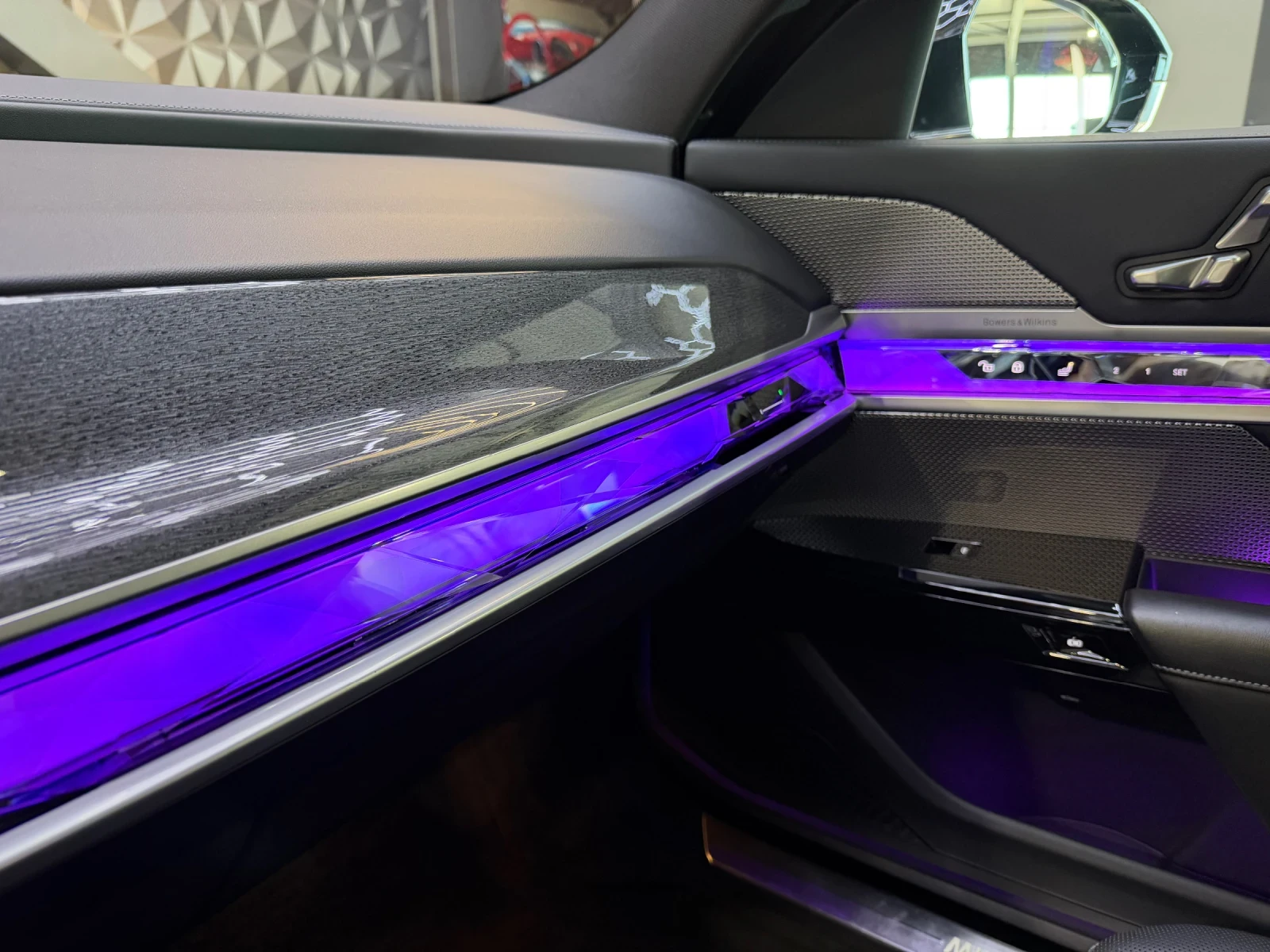 BMW 740 d xDrive * FULL ������ * BOWERS & WILKINS * ���� | Mobile.bg � ����������� 9