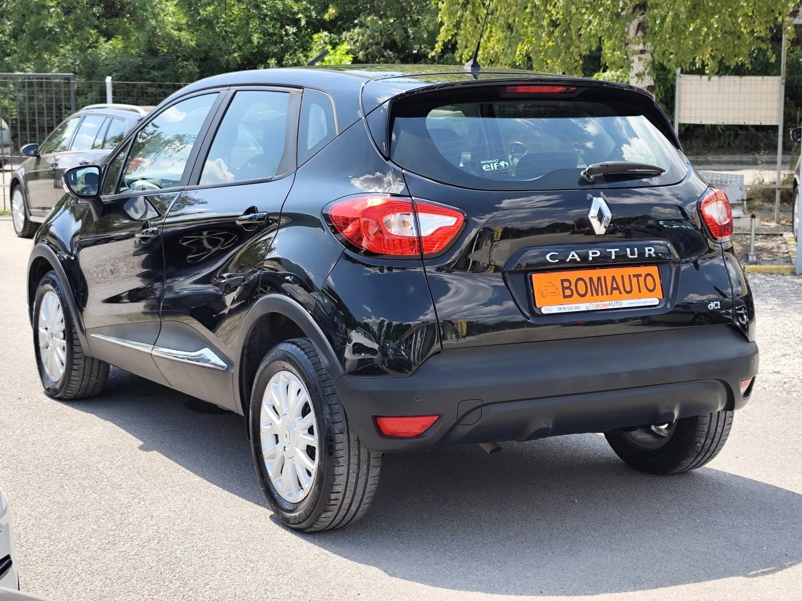 Renault Captur 1.5DCi* LED* NAVI* KLIMA* EURO 6B, снимка 6 - Автомобили и джипове - 55573789