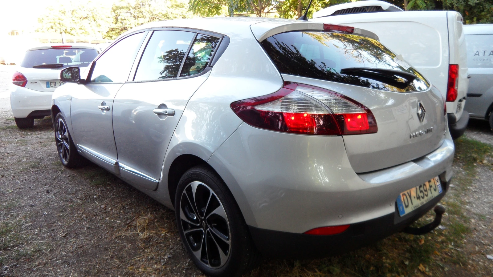 Renault Megane АВТОМАТИК /NAVI, снимка 8 - Автомобили и джипове - 56049433
