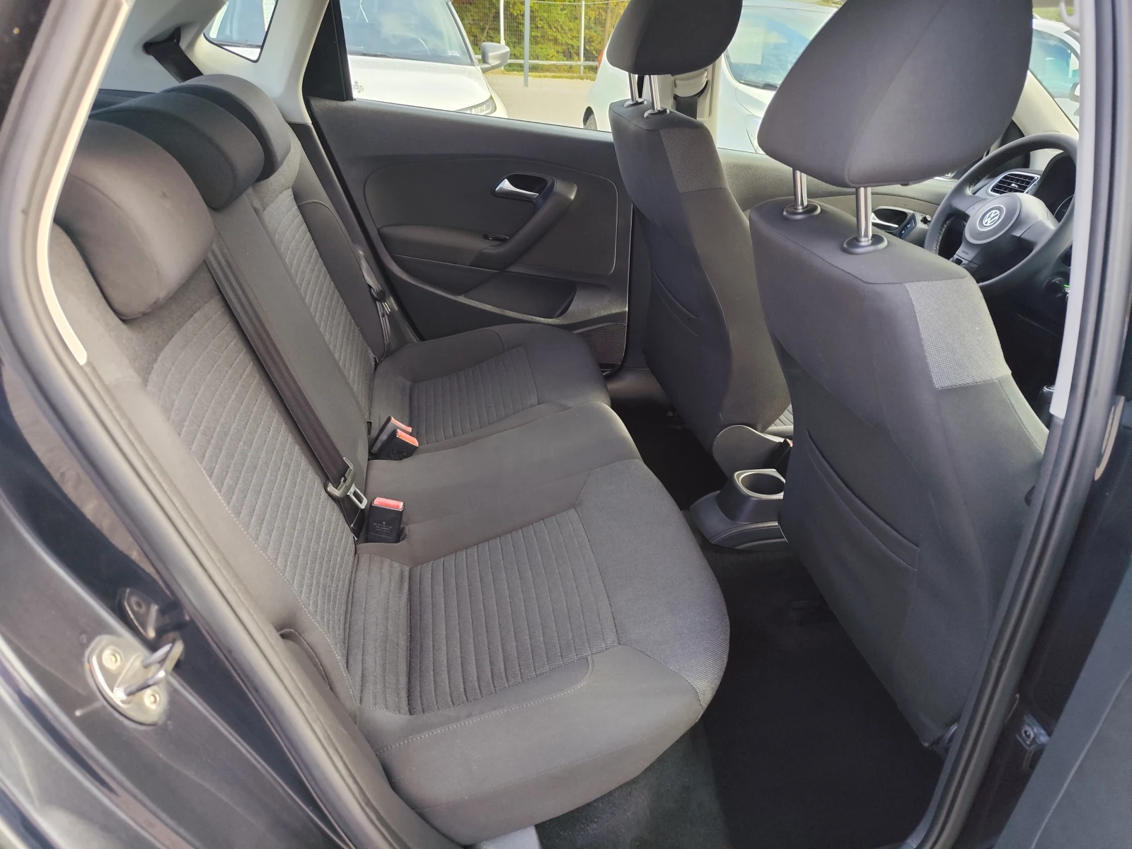 VW Polo 1.2TDi* EURO5A* Klimatronik* , снимка 10 - Автомобили и джипове - 56506004