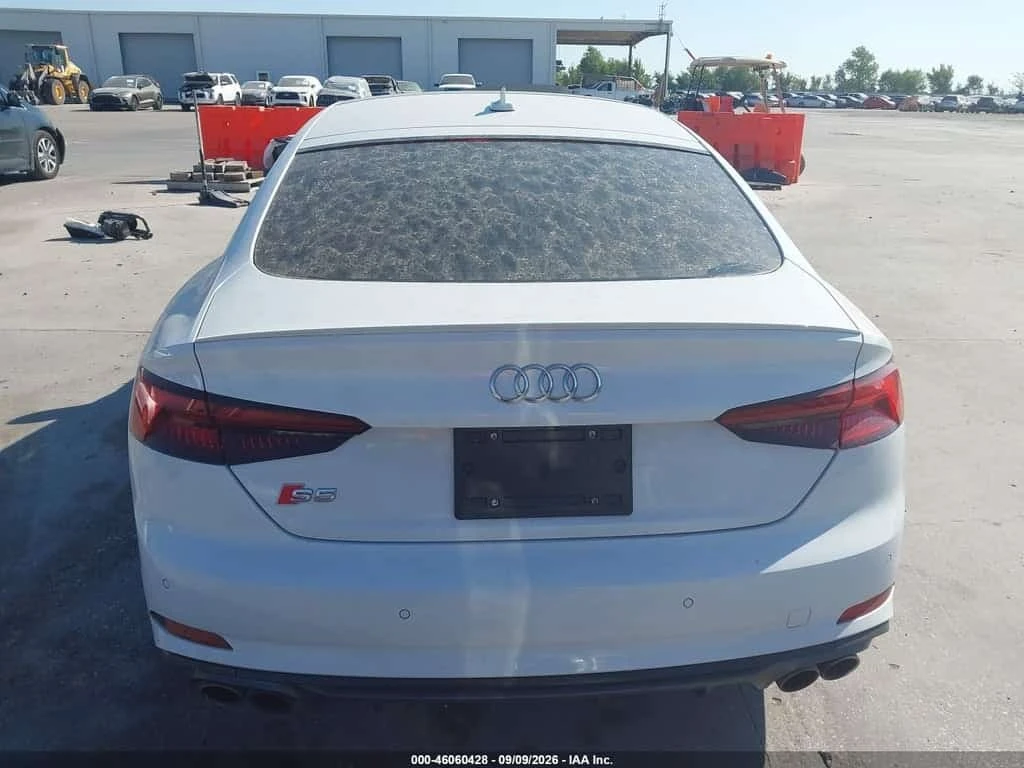 Audi S5 PREMIUM PLUS * CARFAX * БЕЗ ПЪРВОНАЧАЛНА , снимка 17 - Автомобили и джипове - 56700935