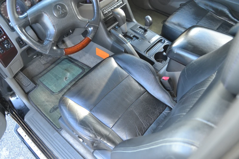 Mitsubishi Pajero 3.5GDI, снимка 8 - Автомобили и джипове - 52168715