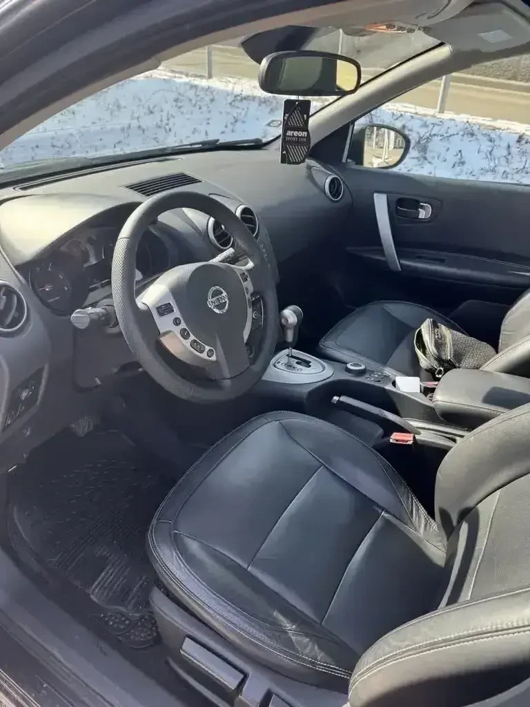 Nissan Qashqai 2.0 DCI 4x4 Панорама, снимка 7 - Автомобили и джипове - 49234753