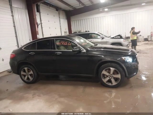 Mercedes-Benz GLC 300  COUPE 4MATIC, снимка 13 - Автомобили и джипове - 53459799