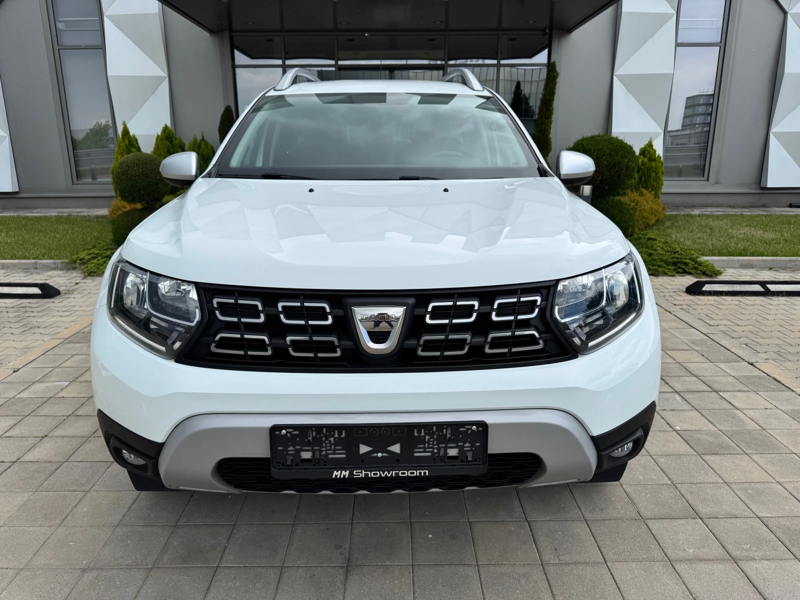 Dacia Duster PRESTIGE-1.5DCI-НАВИГАЦИЯ-КАМЕРА-КЛИМАТРОНИК- - изображение 2