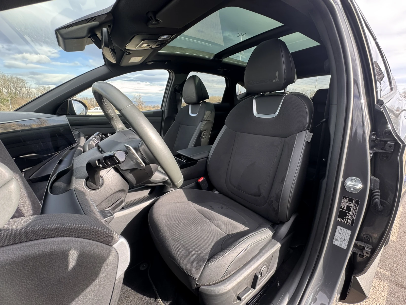 Hyundai Tucson FL LUXURY 20TH ANNIVERSARY PLUG-IN HYBRID AWD - изображение 10