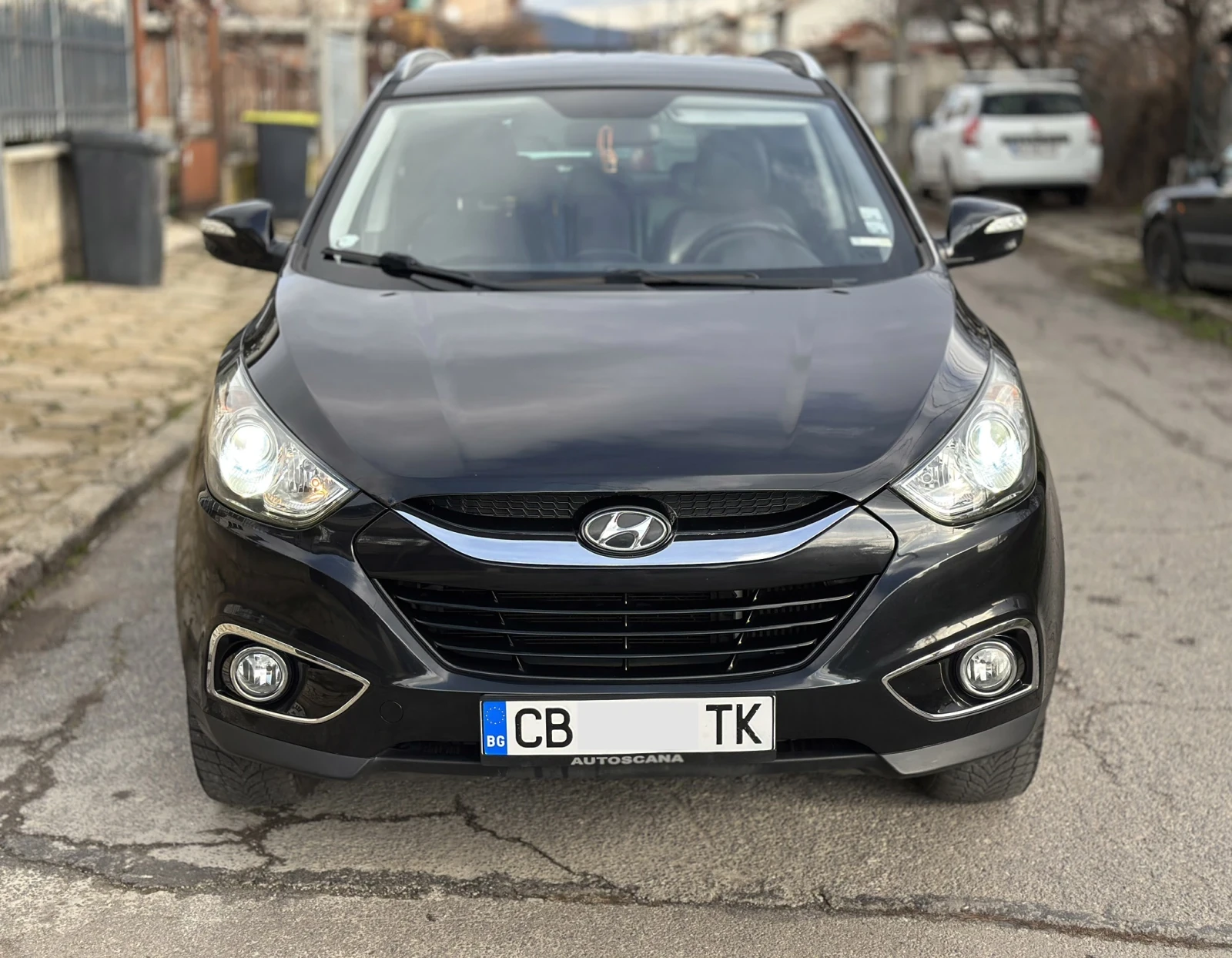 Hyundai IX35 2.0 CRDi 184�.�. 4�4 full | Mobile.bg � ����������� 2