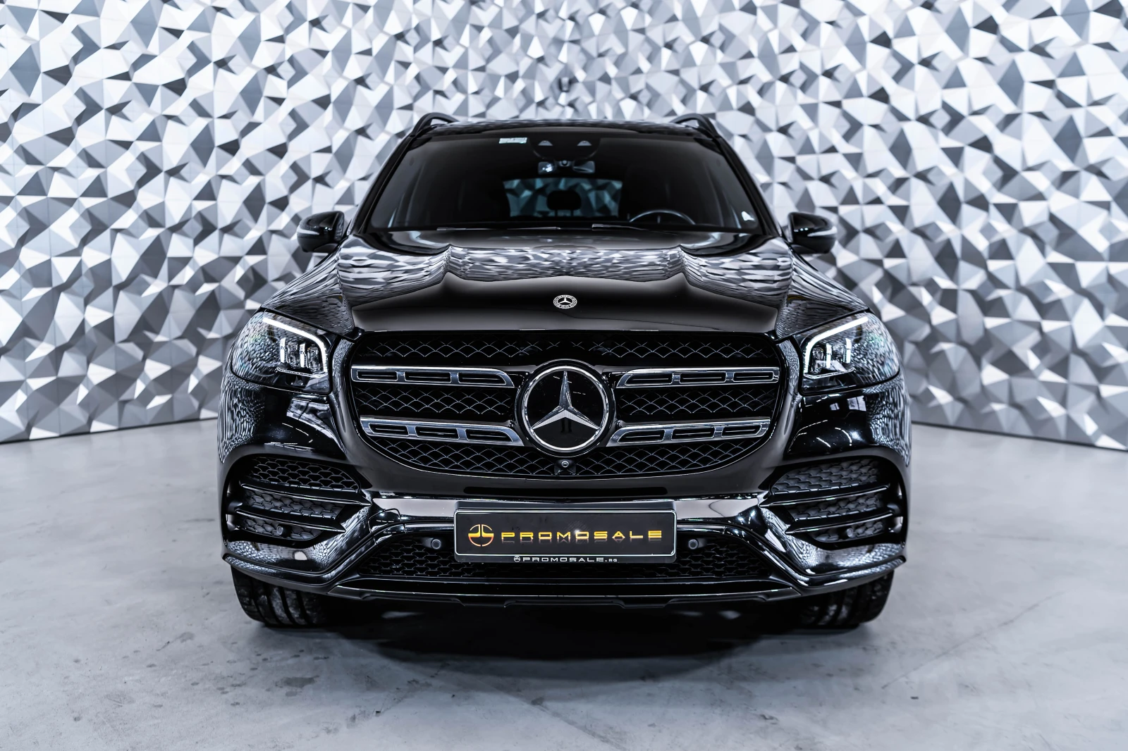 Mercedes-Benz GLS580 4M AMG* Night* Pano* Burm - изображение 2