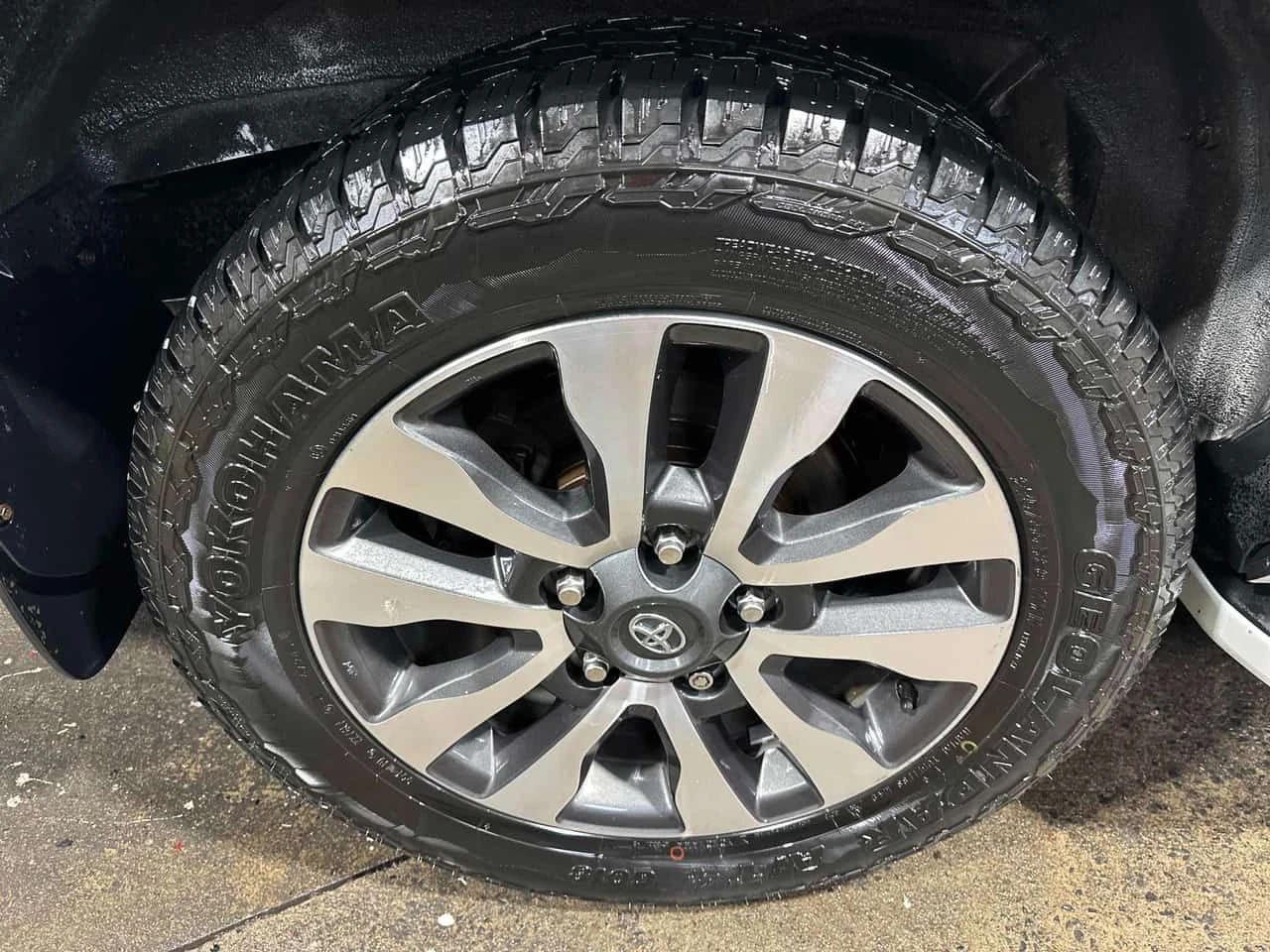 Toyota Sequoia * Limited * 7 МЕСТЕН * 2 КЛЮЧА * ПОДГРЕВИ, снимка 7 - Автомобили и джипове - 54217954