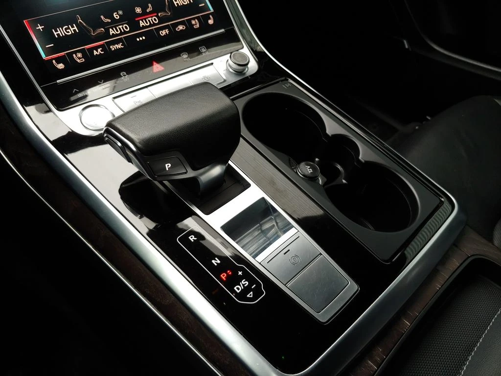 Audi Q8 S-line* Обдух* Distronic* B&O* 360* Matrix* HeadUp, снимка 12 - Автомобили и джипове - 54219080