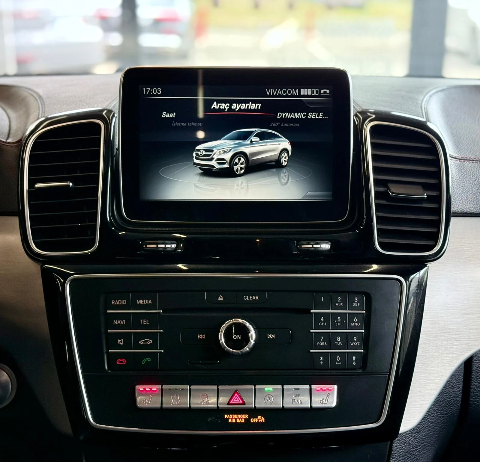 Mercedes-Benz GLE 350 d* Coupe* 4Matic* AMG* Pano* Подгрев* Лизинг, снимка 12 - Автомобили и джипове - 54560364