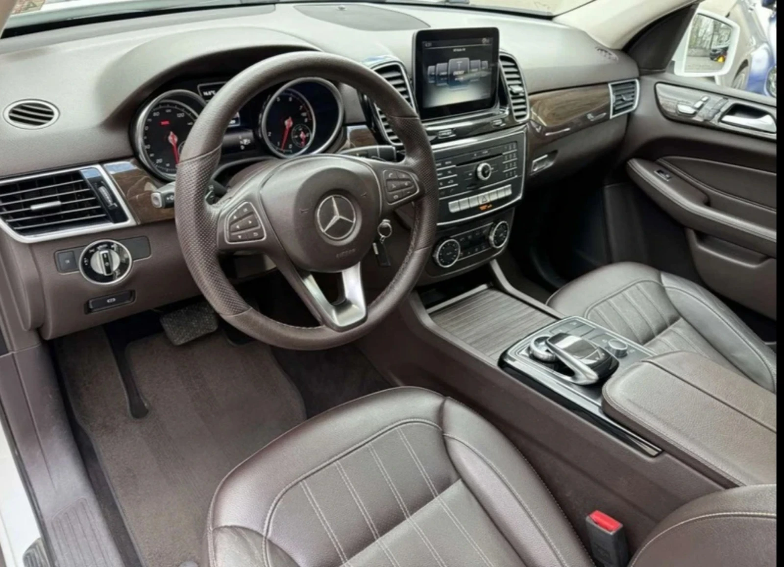 Mercedes-Benz GLE 350 Amg 4matic, снимка 5 - Автомобили и джипове - 54629060