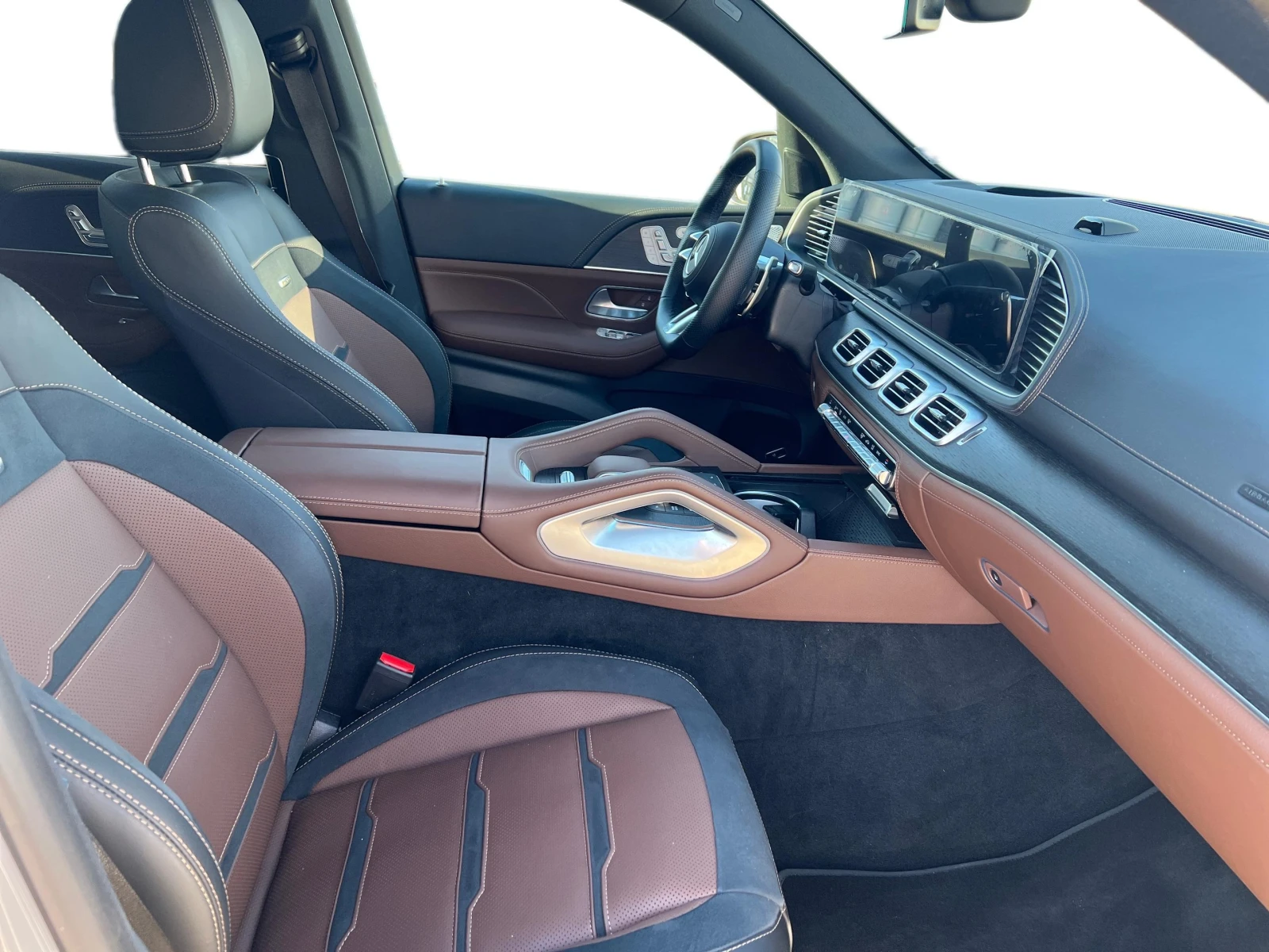 Mercedes-Benz GLE 53 4MATIC + 6+ 1, снимка 11 - Автомобили и джипове - 54780416