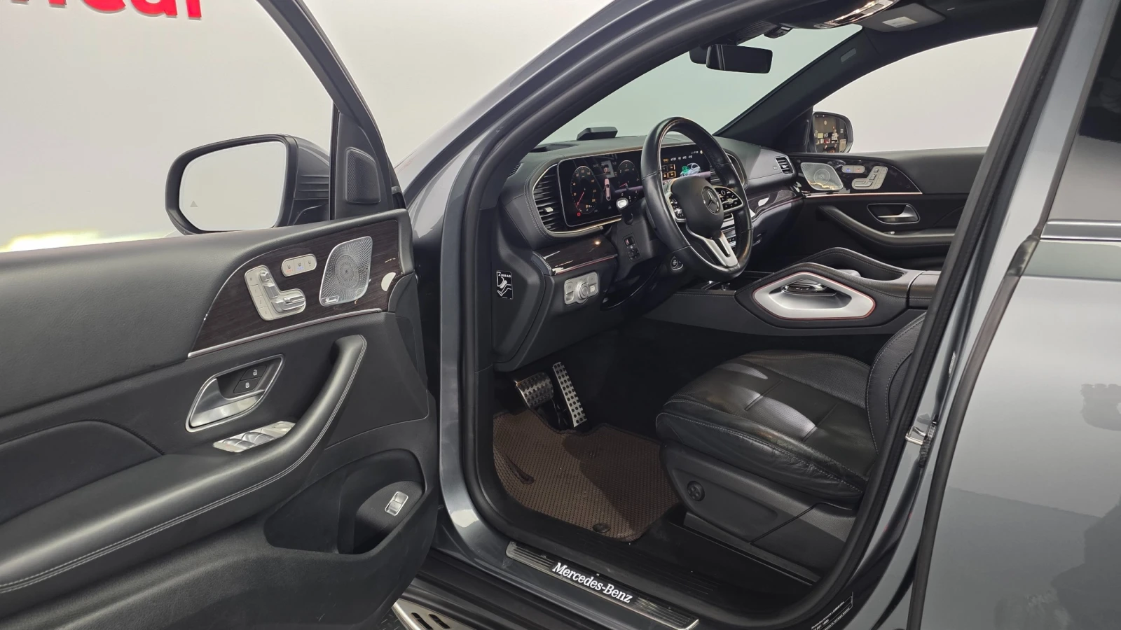 Mercedes-Benz GLE 400 COUPE 4MATIC * ДИСТРОНИК* 360 КАМЕРА* ОБДУХВАНЕ* , снимка 7 - Автомобили и джипове - 55234508
