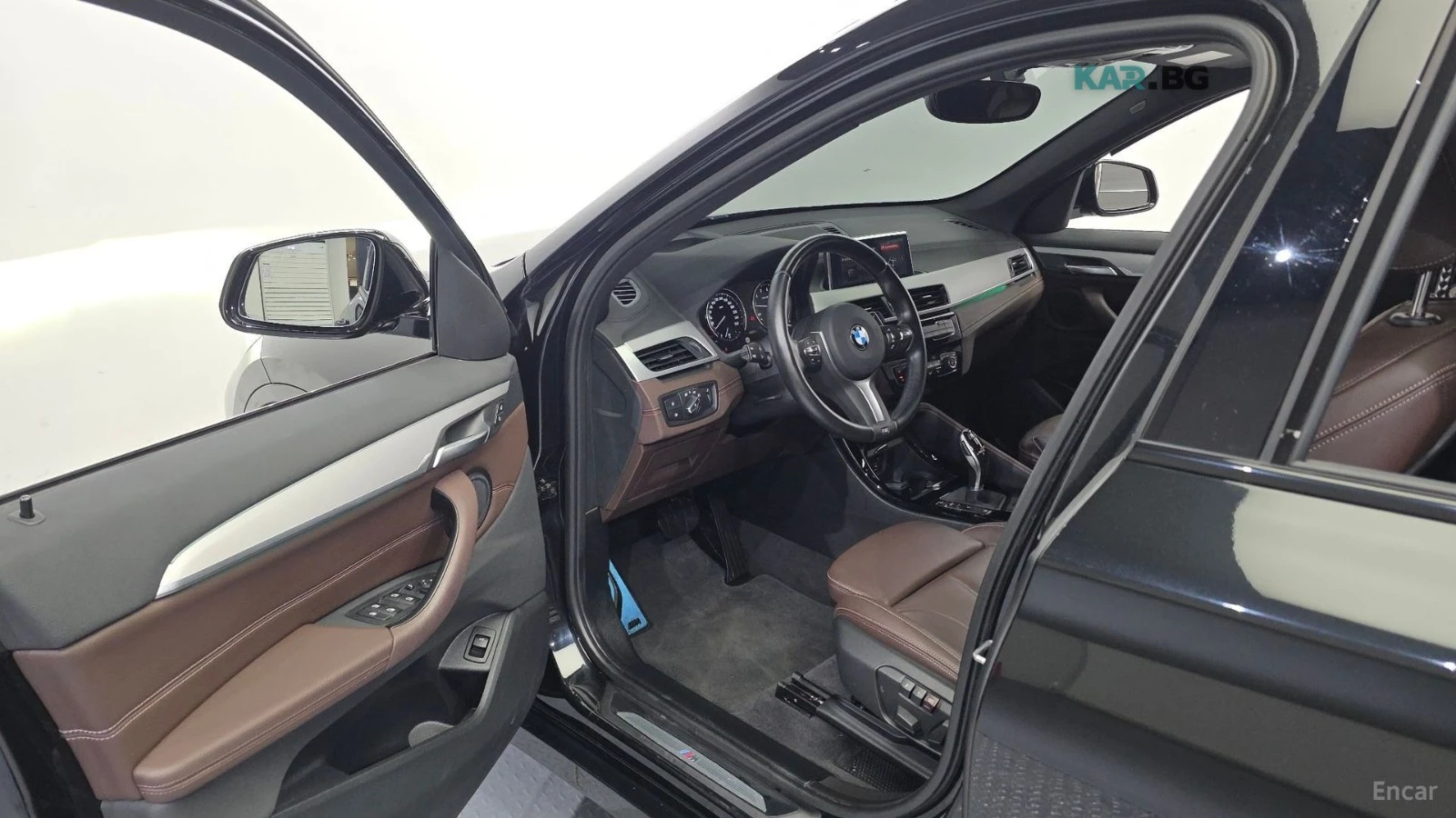 BMW X1 xDrive 20i M Sport* HUD* КОЖА* ПАНО* КАМЕРА, снимка 9 - Автомобили и джипове - 55241795