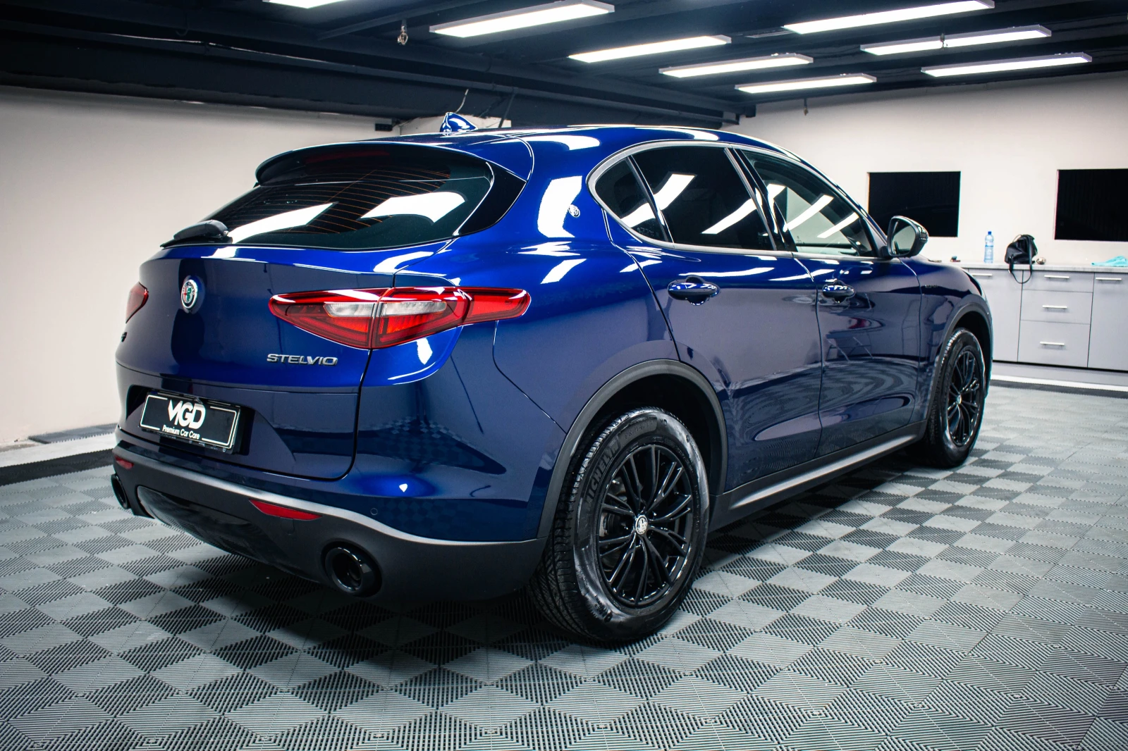 Alfa Romeo Stelvio, снимка 7 - Автомобили и джипове - 56211113