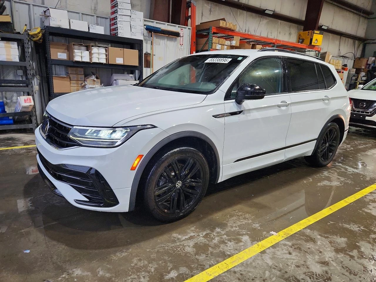 VW Tiguan 2.0l Volkswagen Se R-Line Black