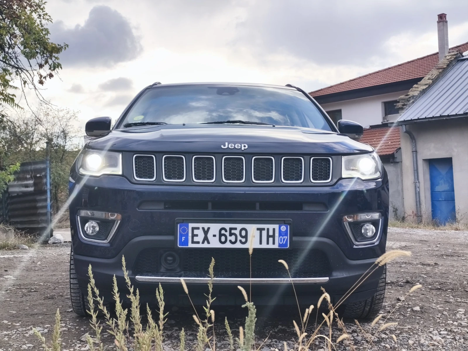 Jeep Compass Limited 4x4, снимка 2 - Автомобили и джипове - 56554018
