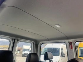 VW Crafter 223000km!!!KLIMATRONIK, снимка 15 - Бусове и автобуси - 53644765