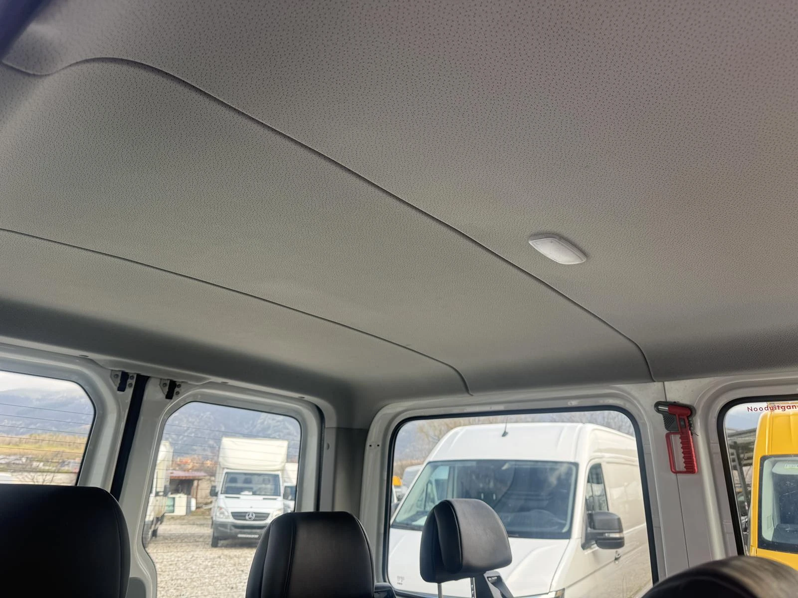VW Crafter 223000km!!!KLIMATRONIK | Mobile.bg � ����������� 15